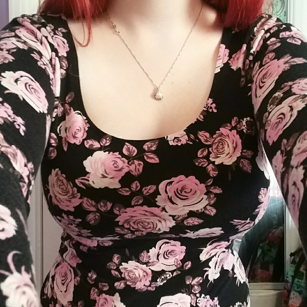 Long Sleeve Corp Top ❤🌼❤